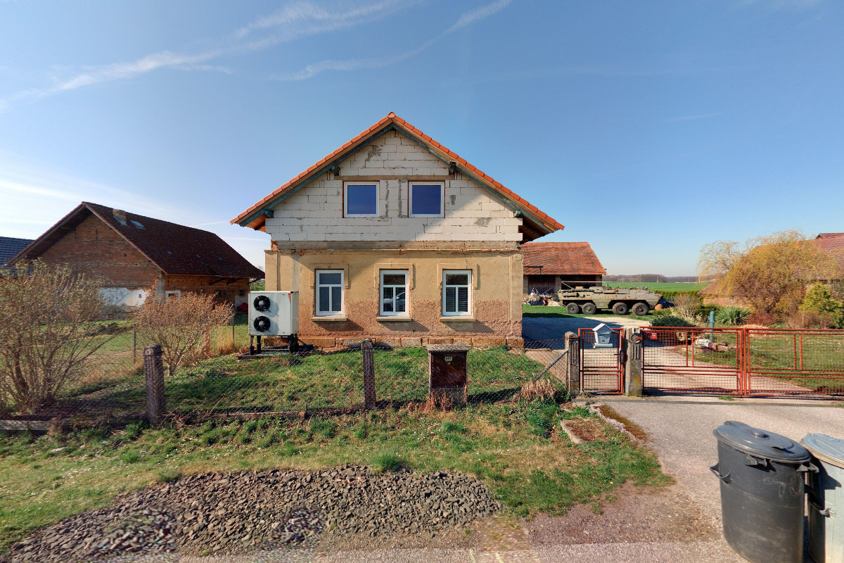 H+H - Elektroinstalace, voda a topení