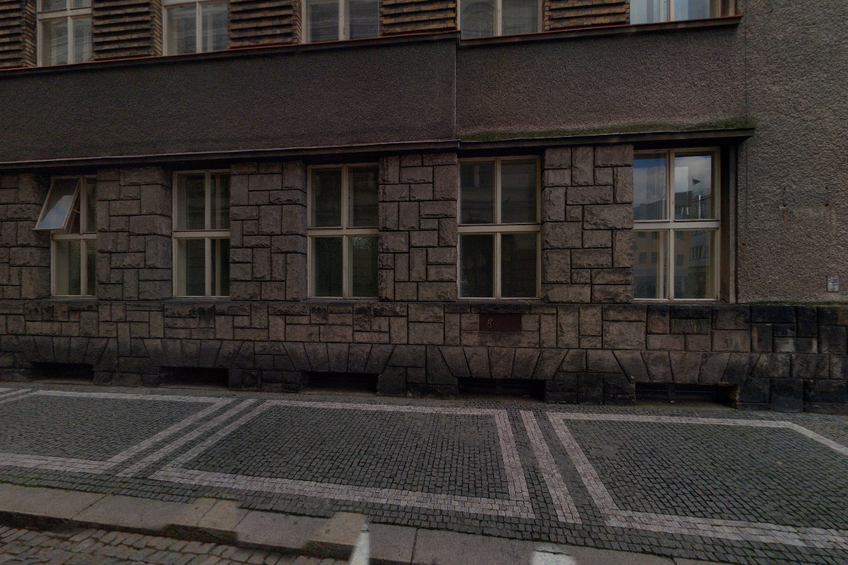 LiNK - jazykové centrum