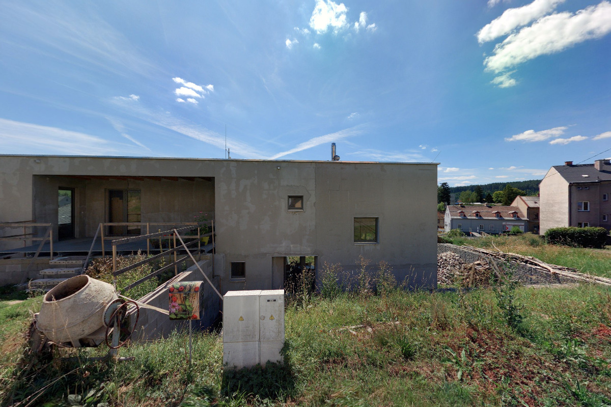 Cert. č. 003818 Iva Vondrušková foto 1