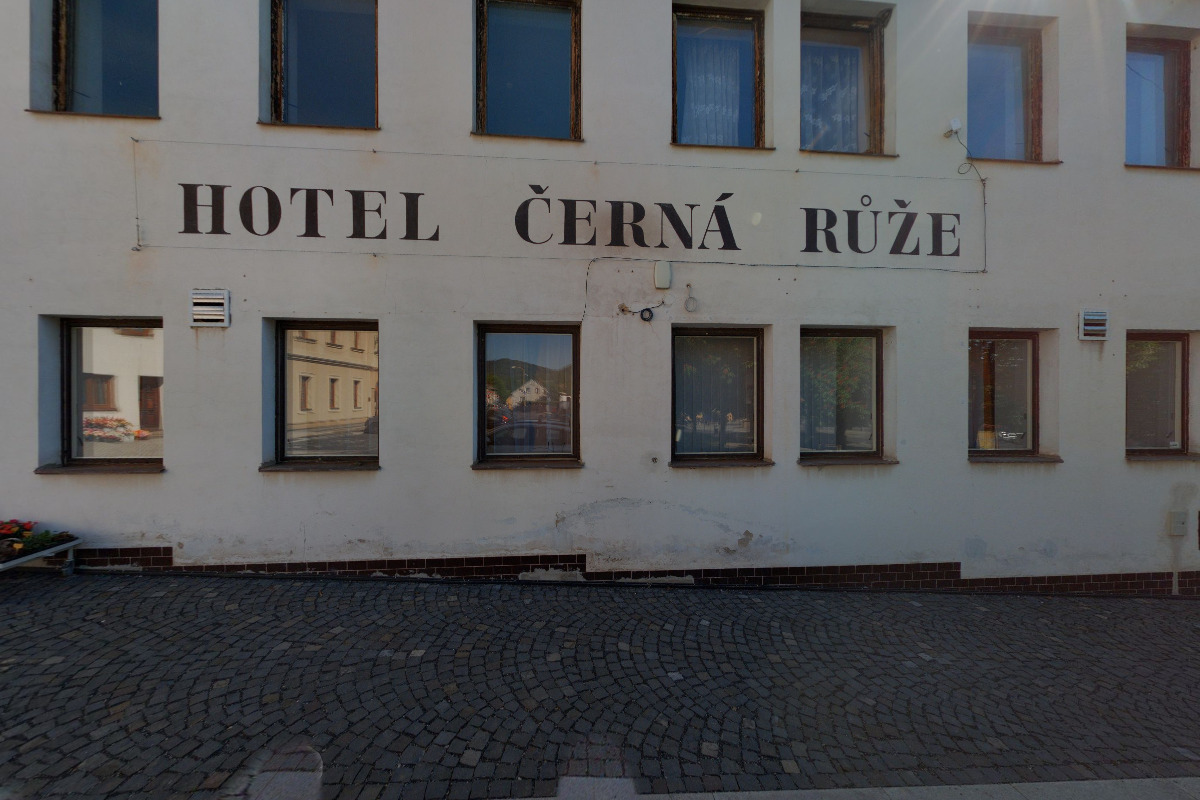Černá růže
