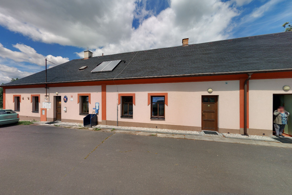 Velká Chmelištná - obecní úřad foto 5