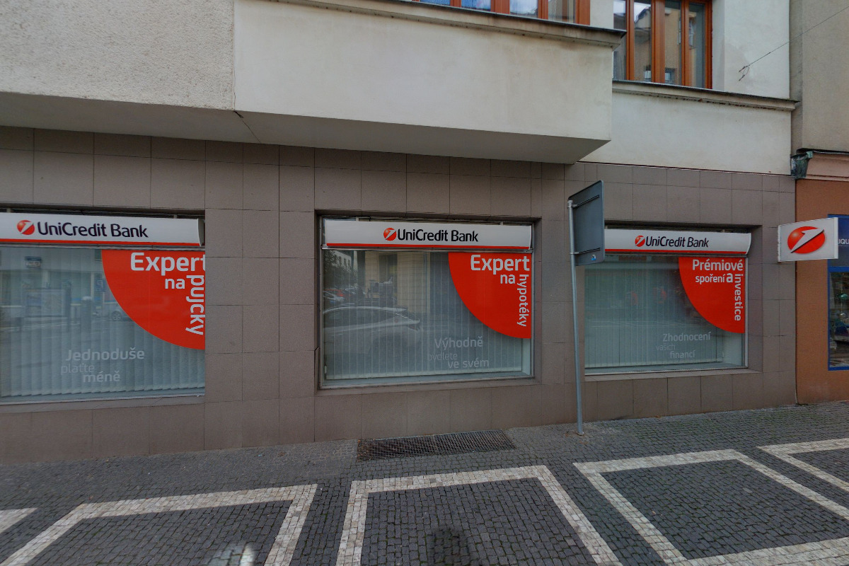 Bankomat UniCredit Bank Czech Republic foto 4