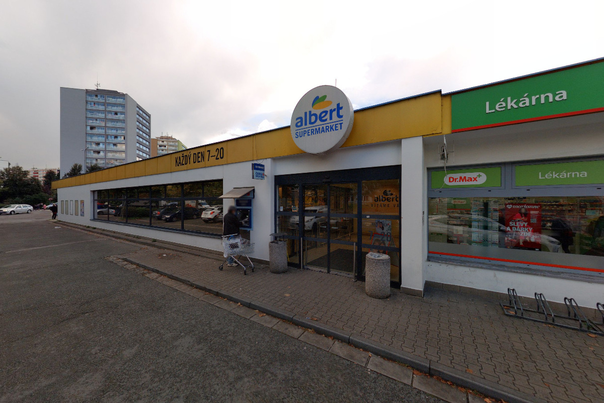 Bankomat České spořitelny foto 1