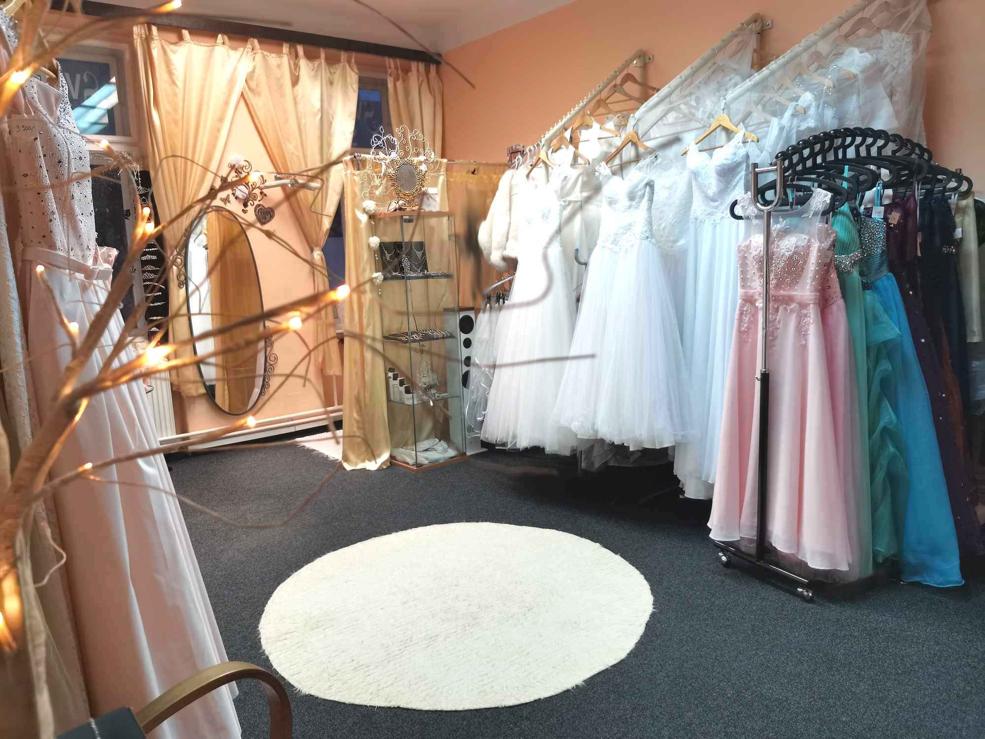 Svatební salon Sabina foto 2