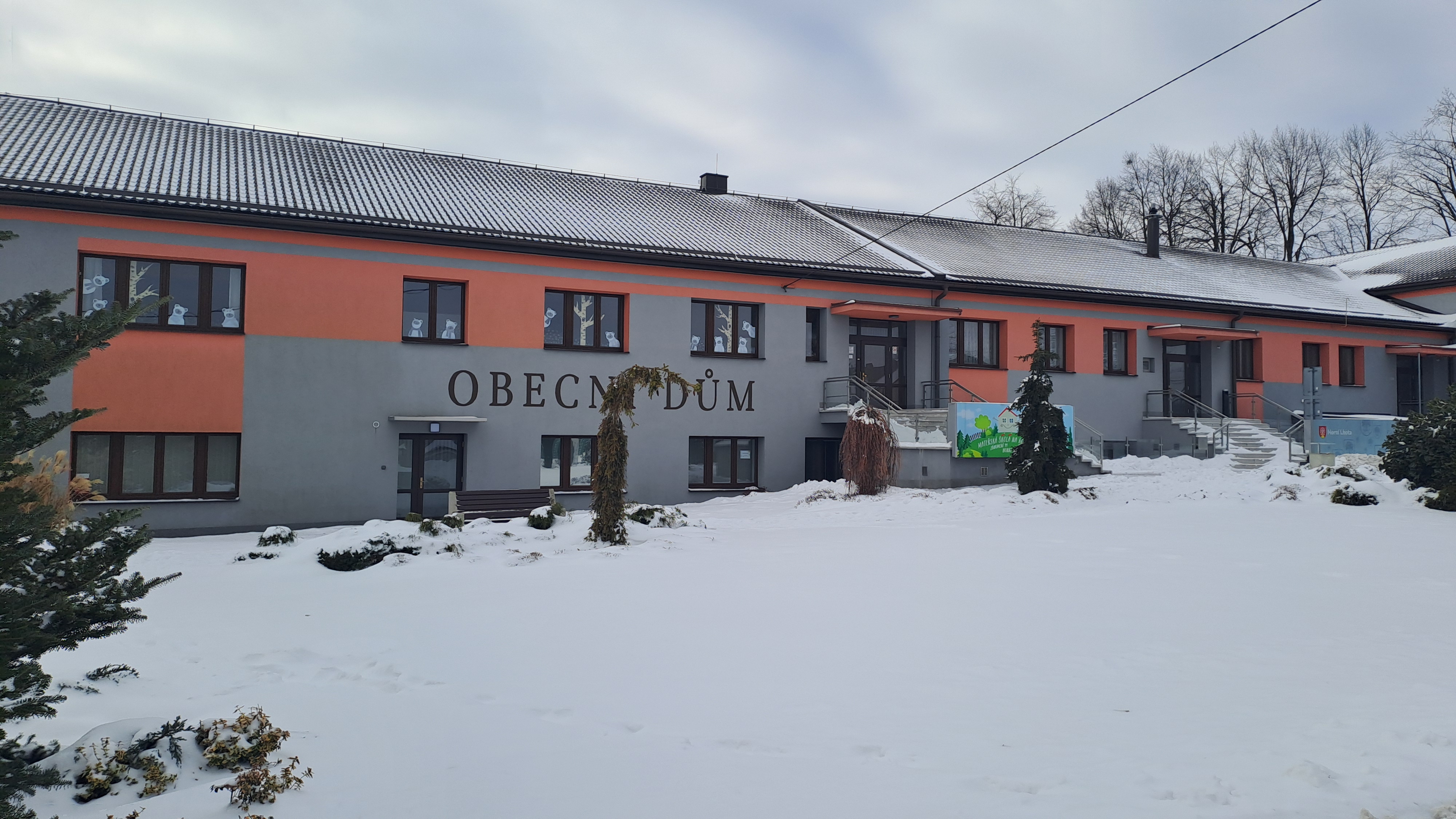 Horní Lhota - obecní úřad foto 3