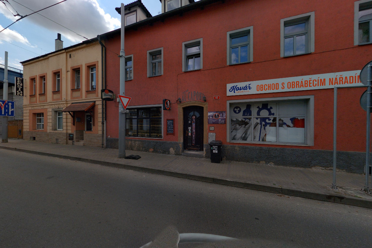 Cafe Bar Al Capone foto 3