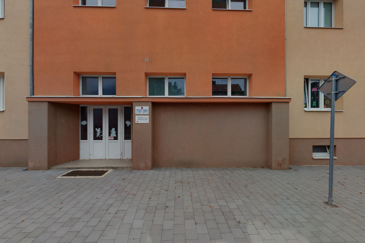 Dětský domov Nechanice a ŠJ foto 2