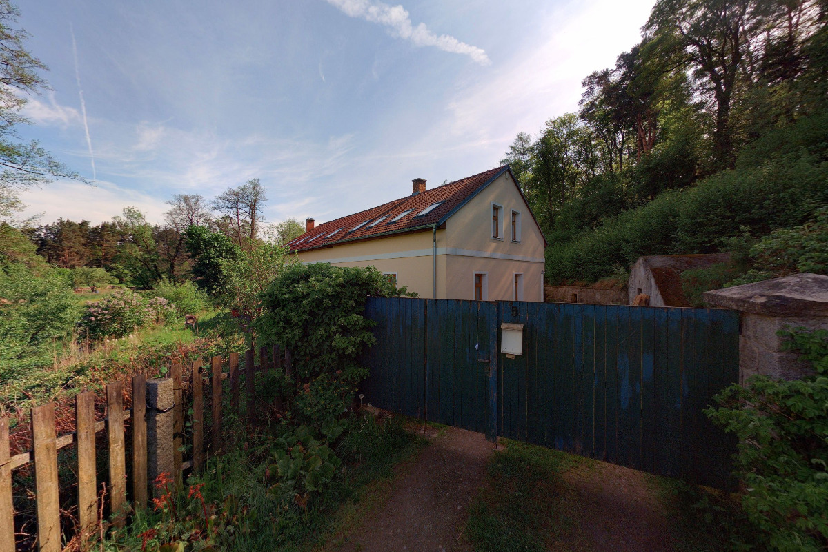 Kočovné divadlo Ad Hoc, z.s.