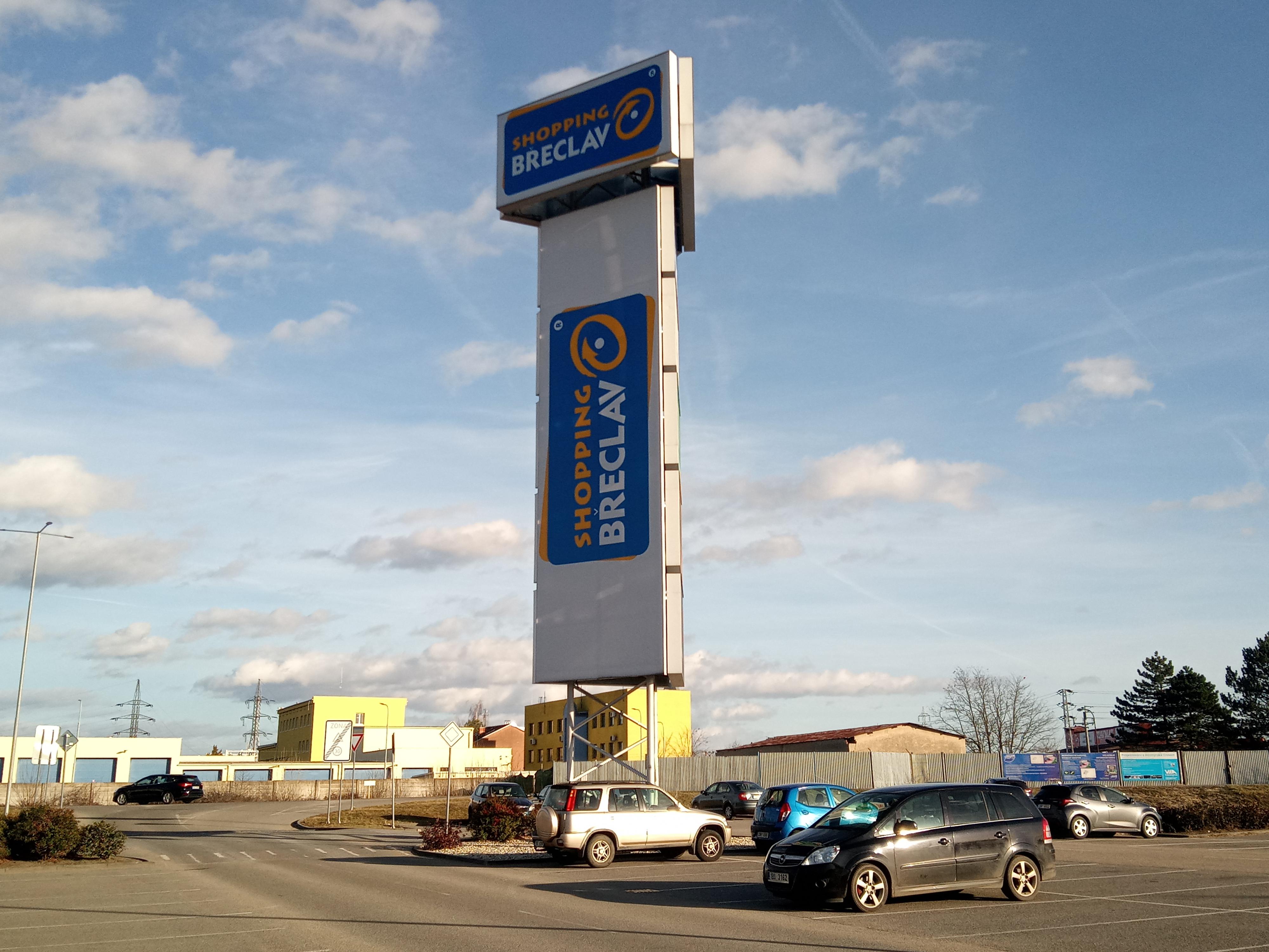 AVENTIN Shopping Břeclav foto 3