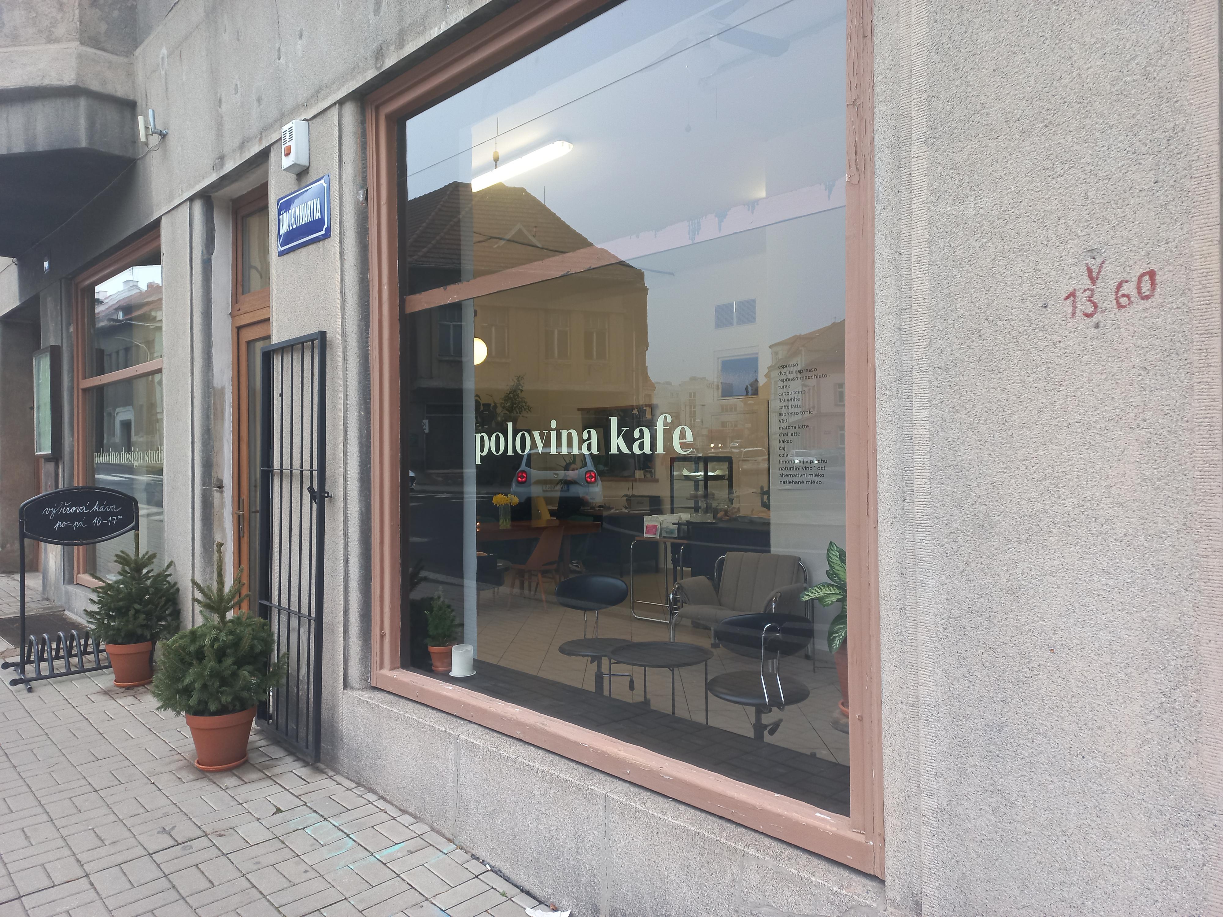 Polovina kafe foto 5