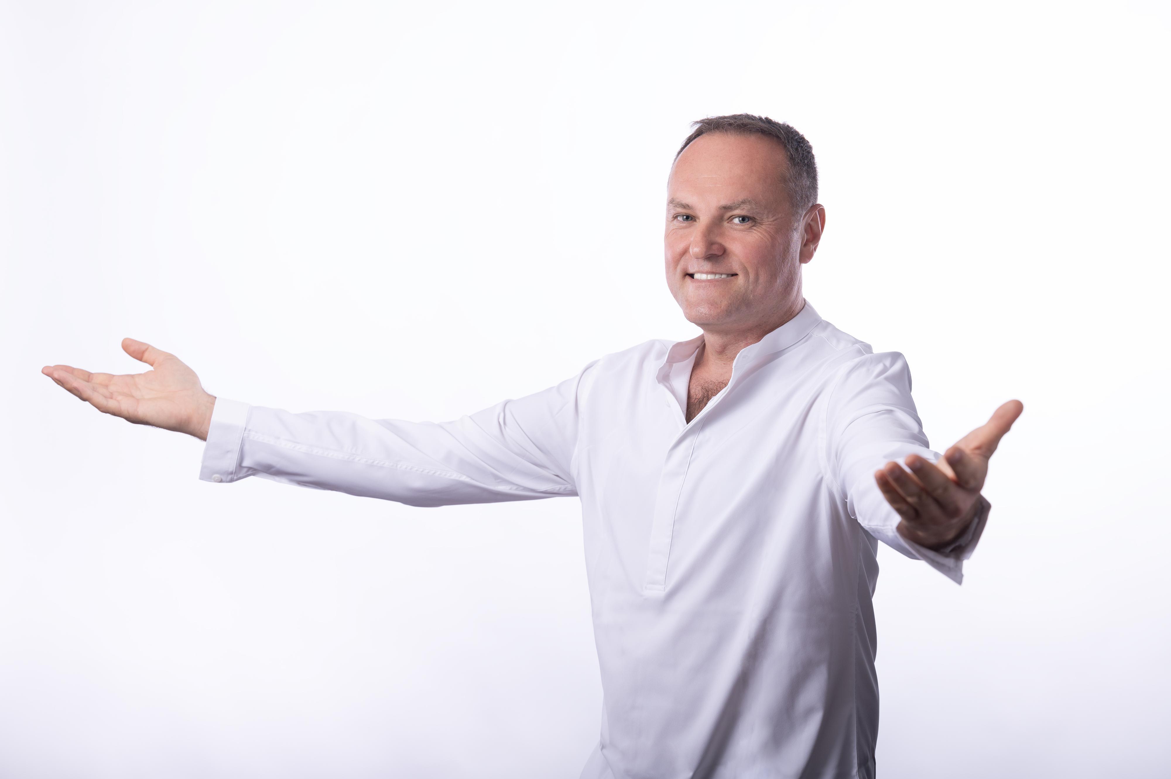 Bc. Petr Kochlík - ZHONG YUAN QIGONG