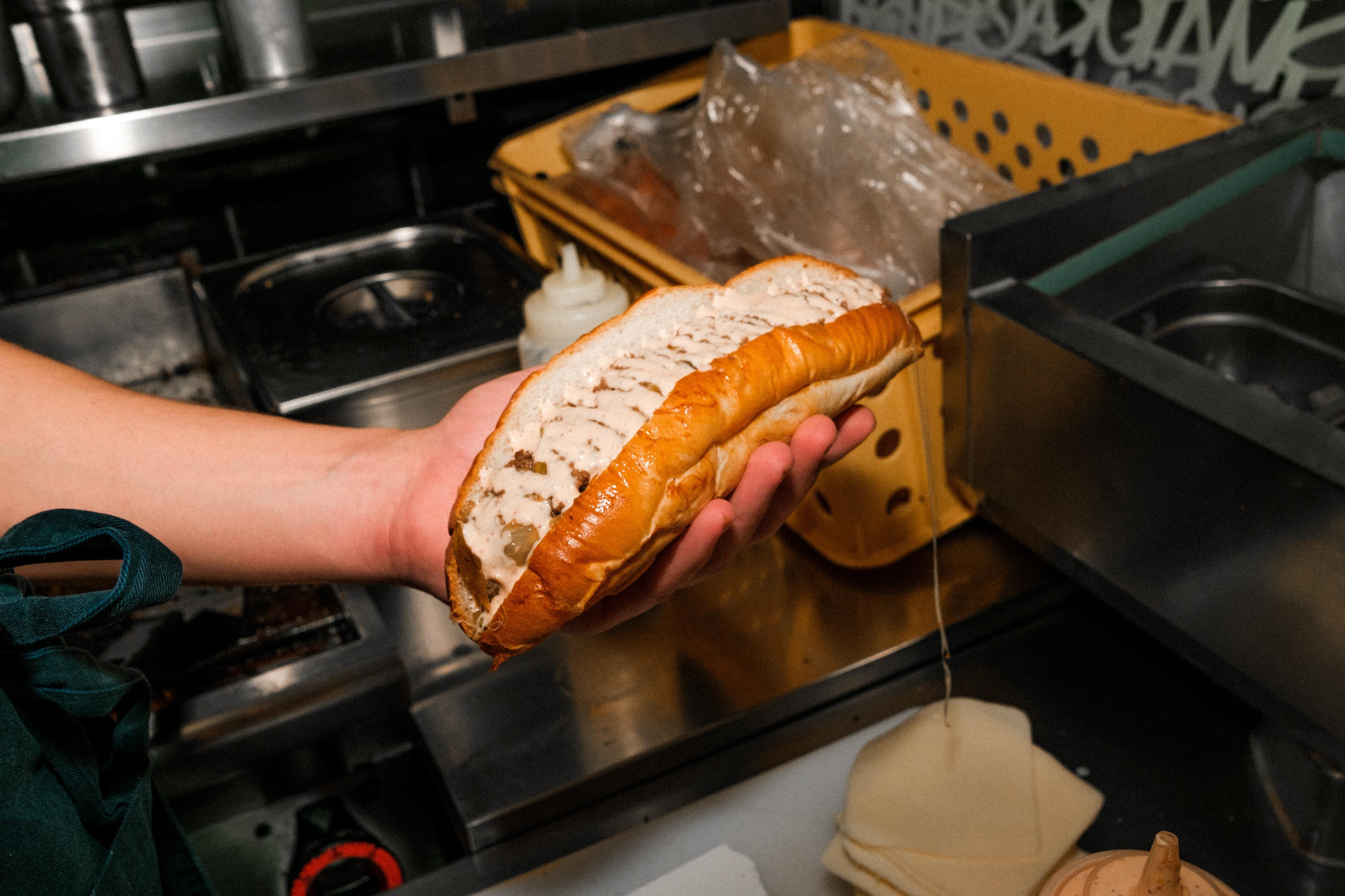 MATOKA Cheesesteaks & Burgers foto 4