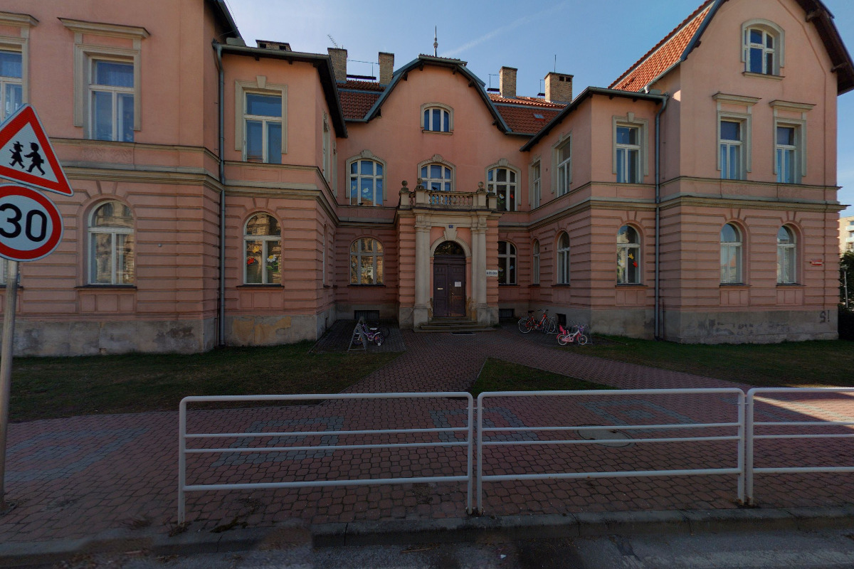 Spolek rodičů při MŠ 17. listopadu Jičín