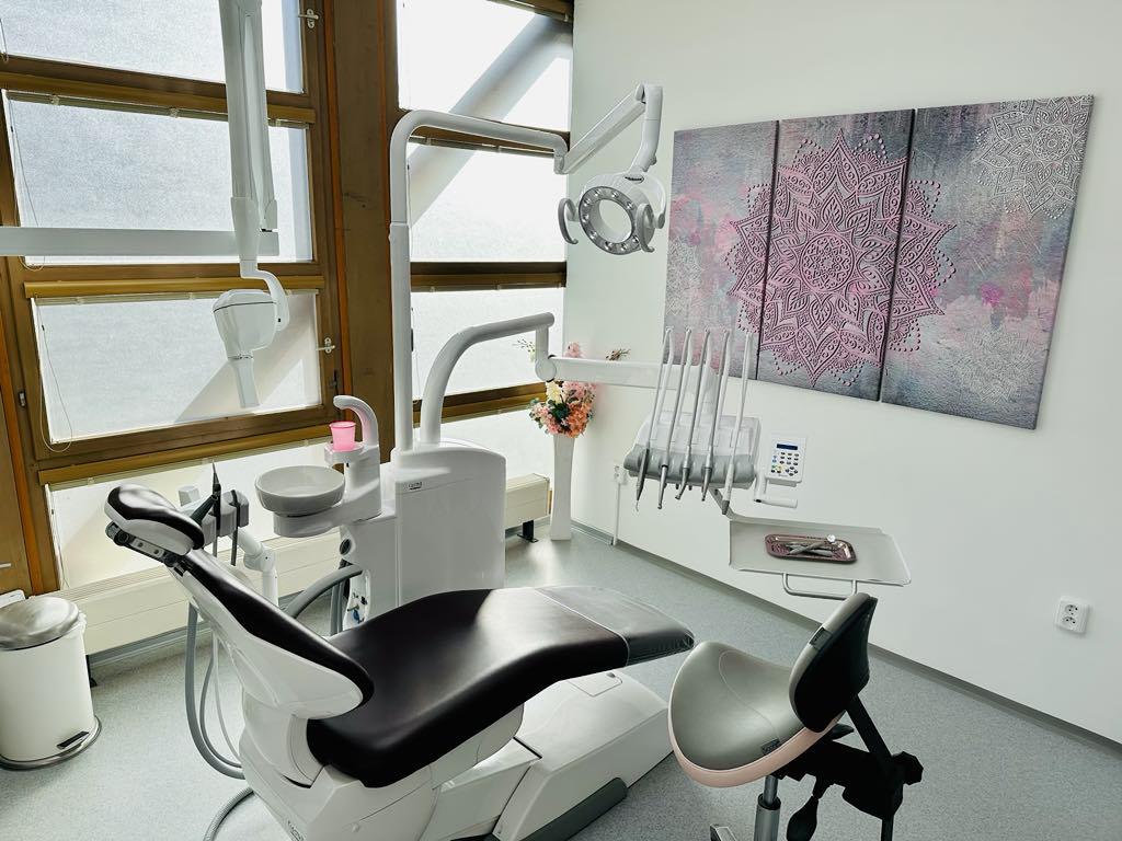 MDDr. Eliška Baláková - Stomatologická ordinace foto 2