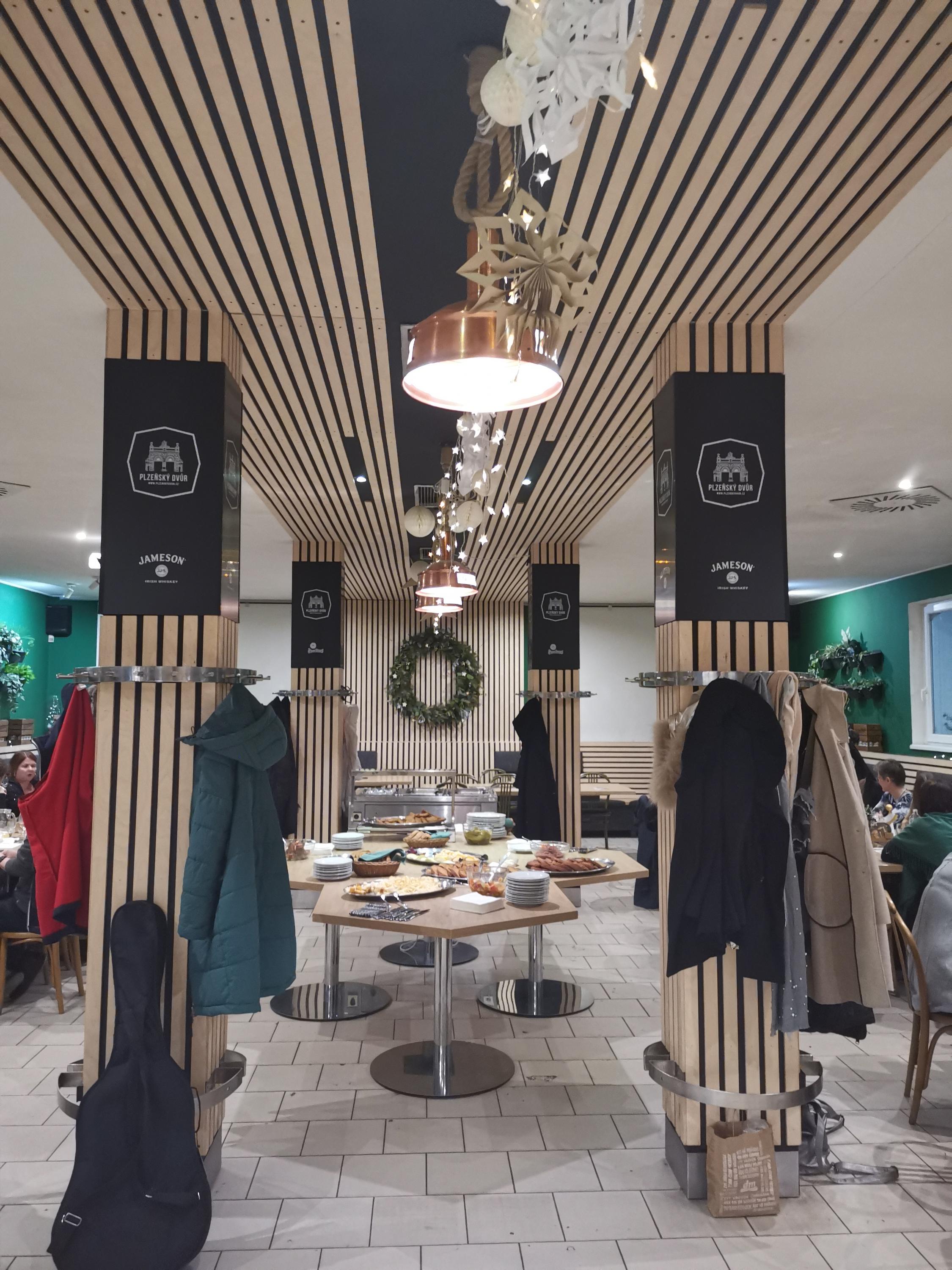 Restaurace Plzeňský dvůr foto 4