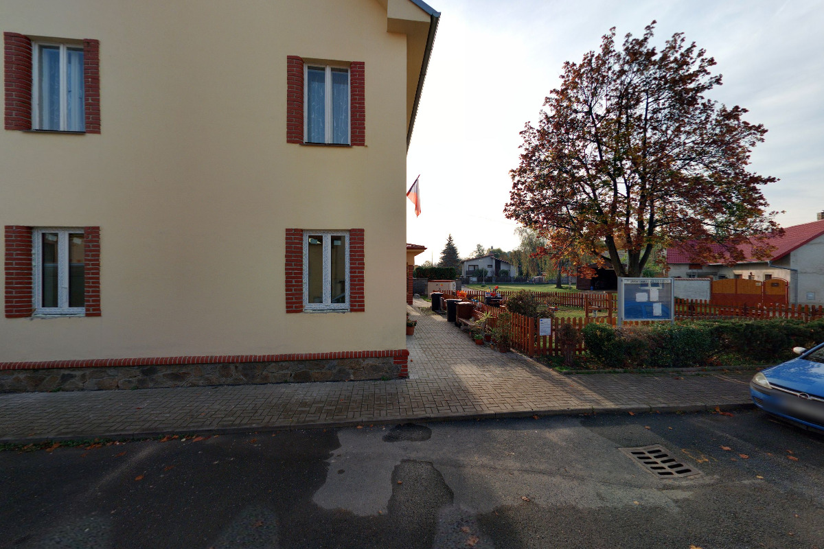 Dobřichov - obecní knihovna foto 2