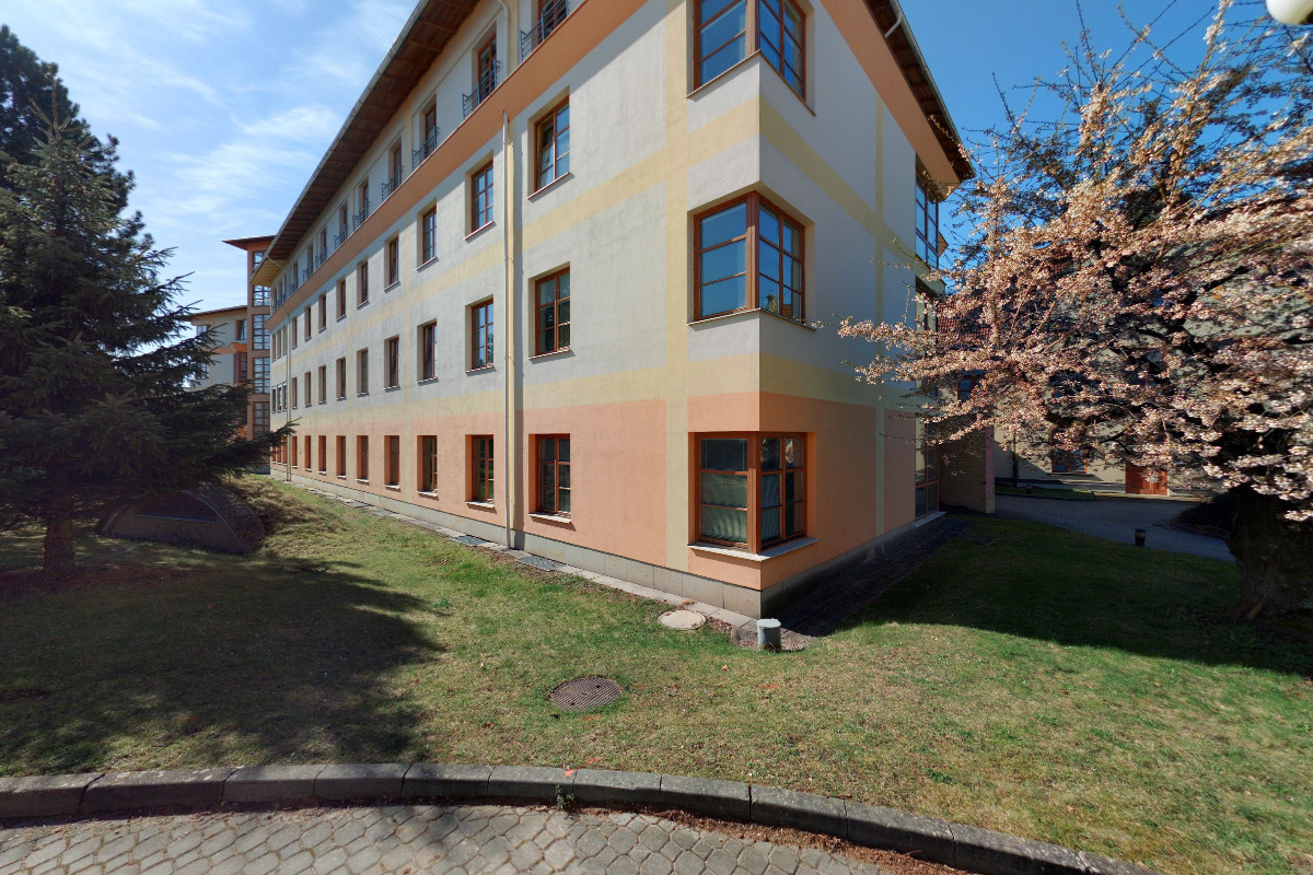 Oddělení šestinedělí - Oblastní nemocnice Jičín foto 2