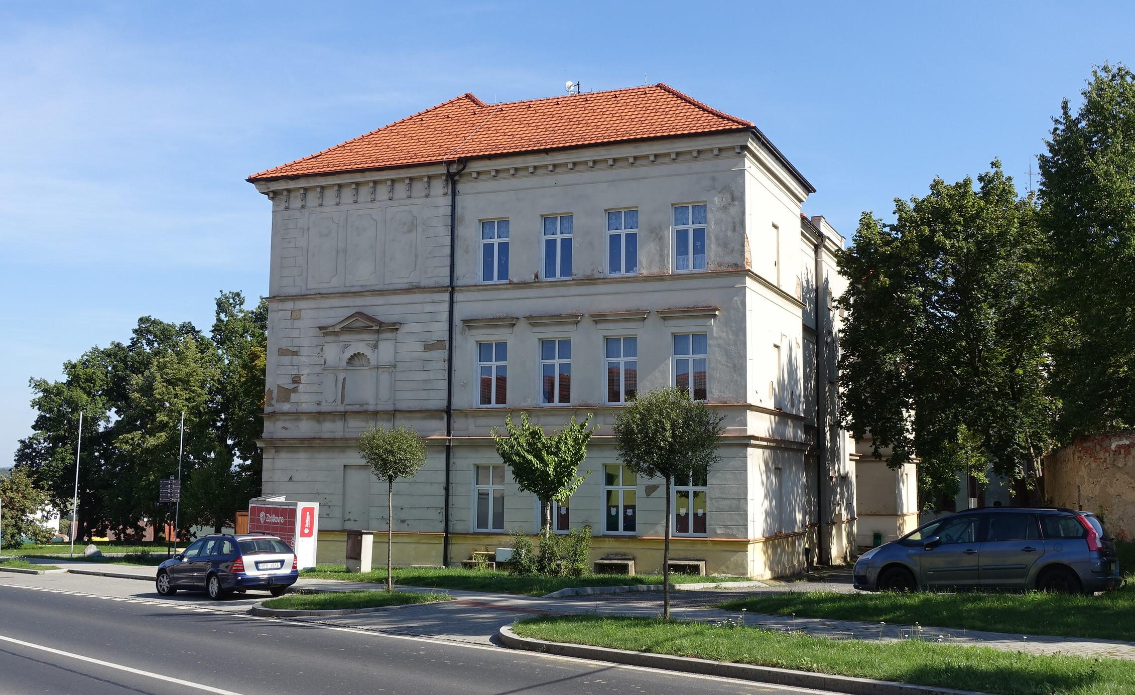 Chotěšov - obecní úřad foto 4