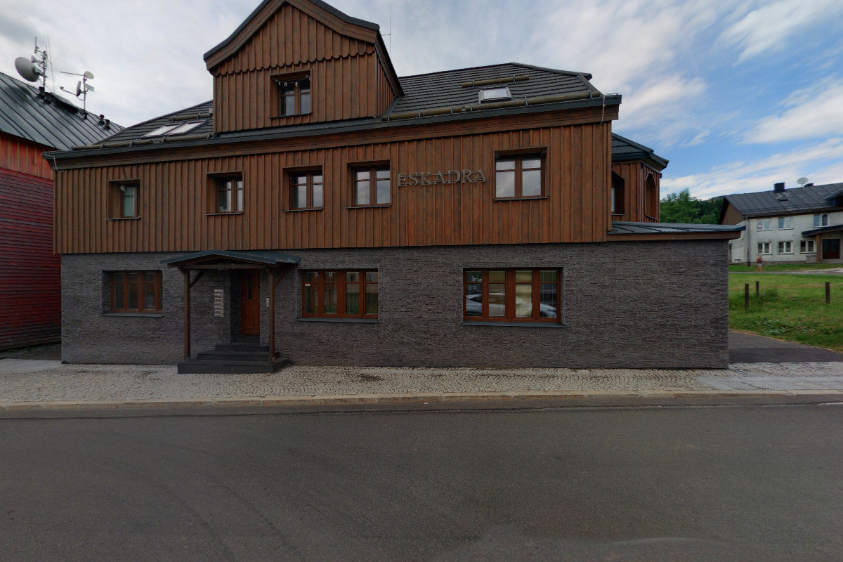 Apartmán Eskadra 02