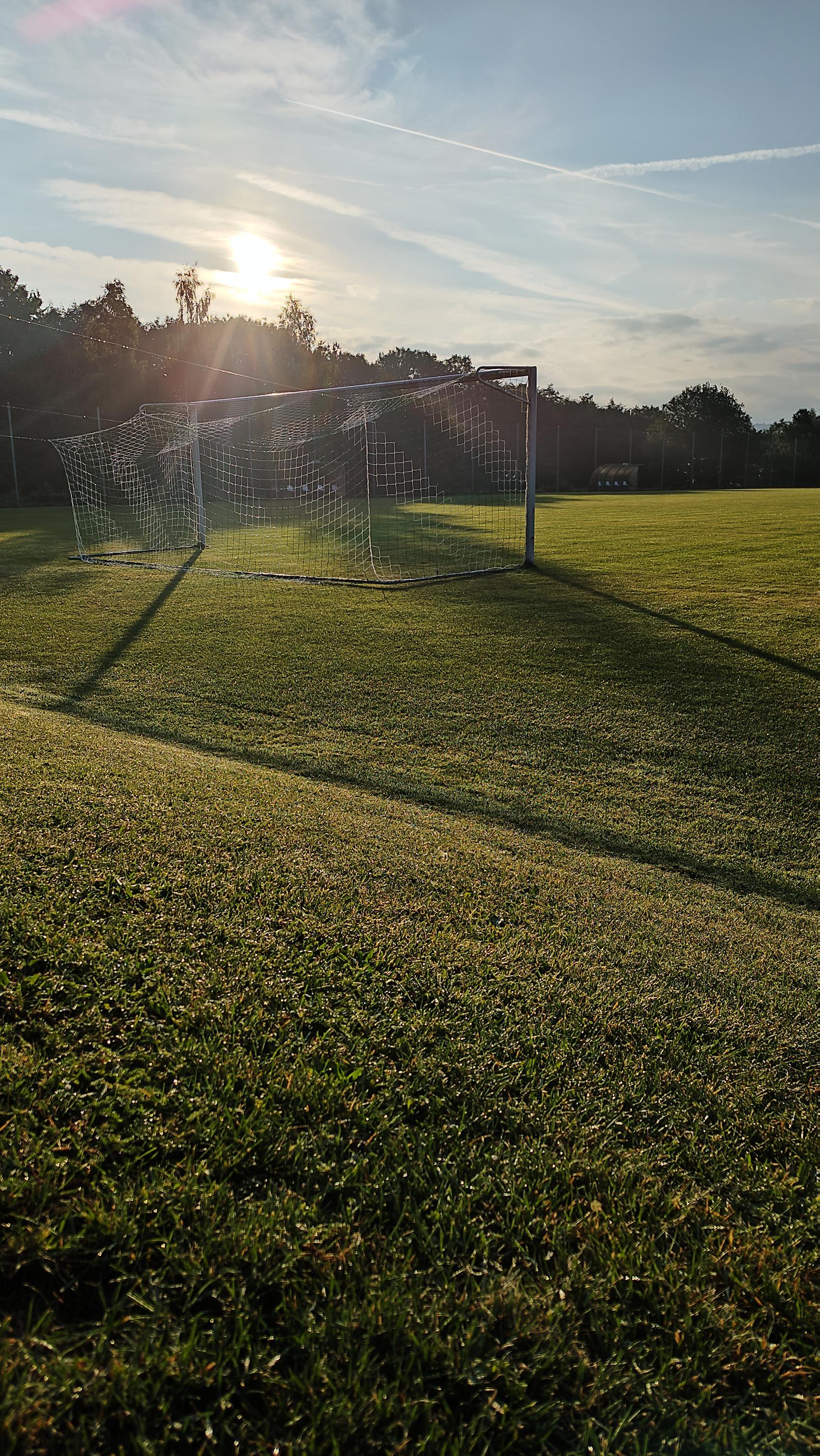 Obec Libouchec - sportovní hala foto 1