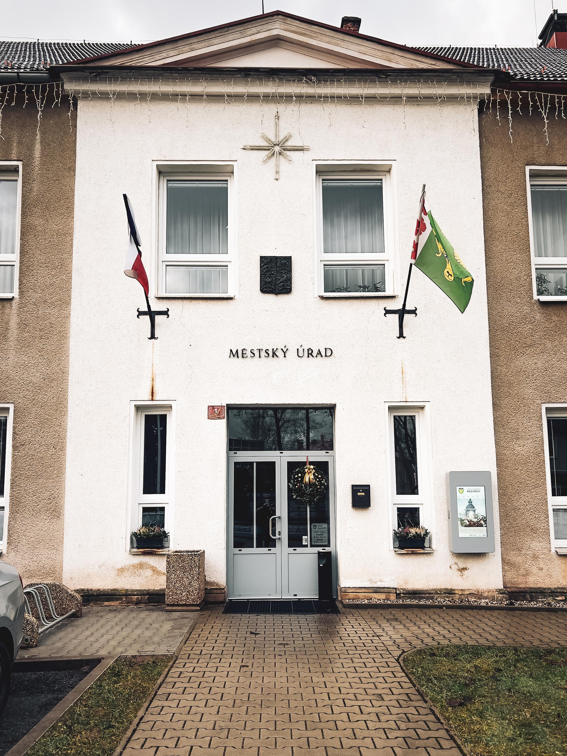 Meziměstí - městský úřad foto 3