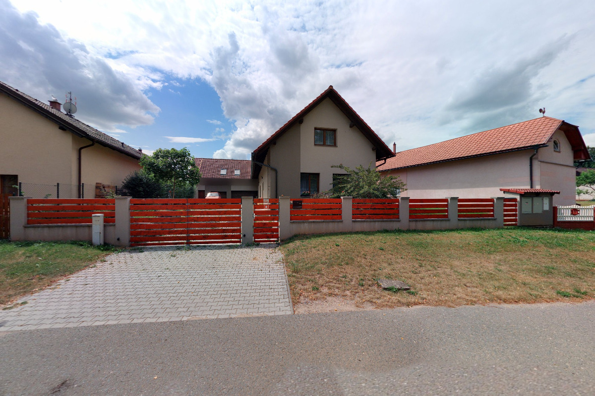 MÜLLER lité podlahy a kovovýroba