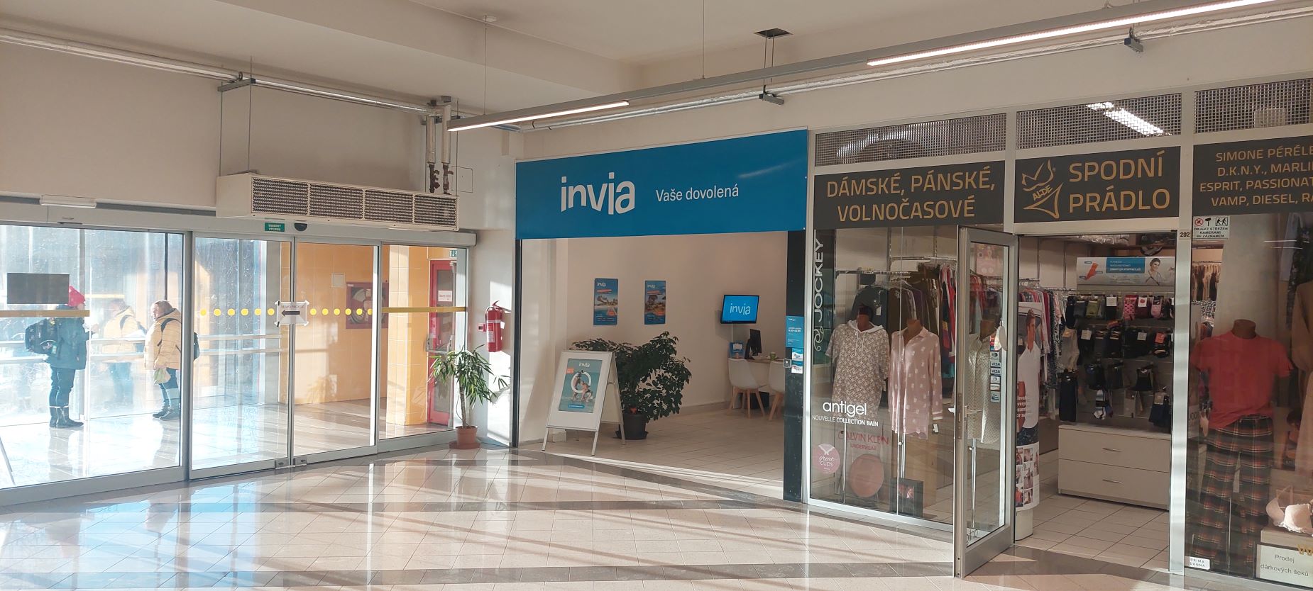 Invia - cestovní agentura foto 4