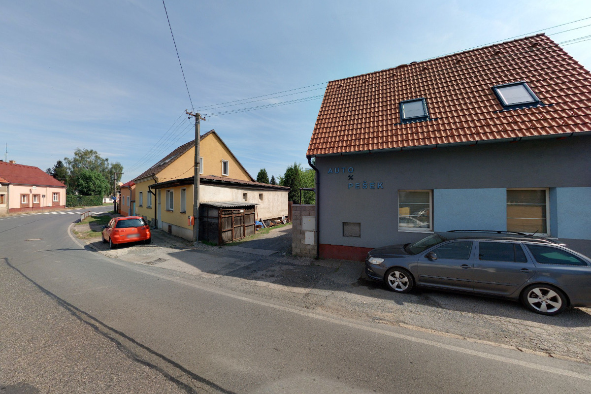 AUTO PEŠEK