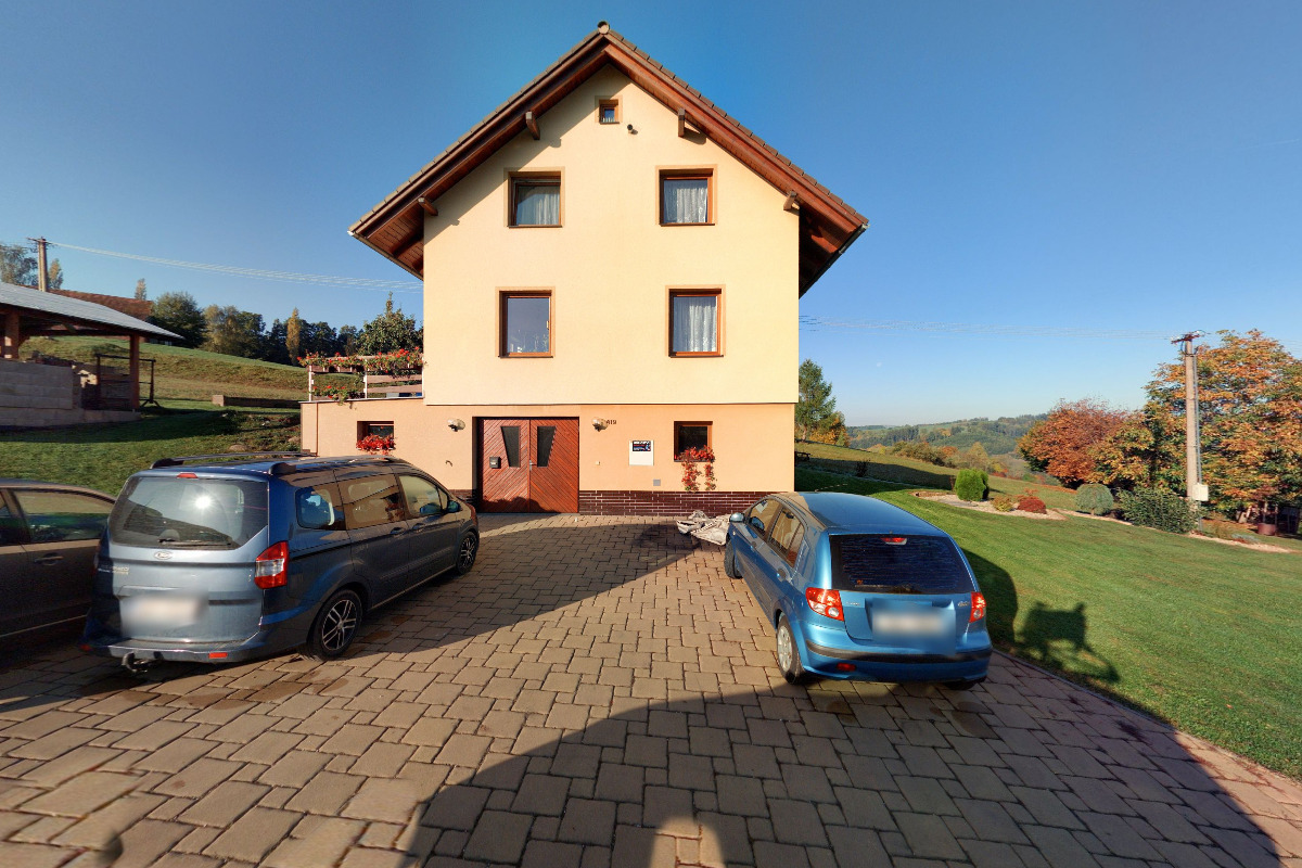 HOLIČSTVÍ Lenka Šolcová foto 2