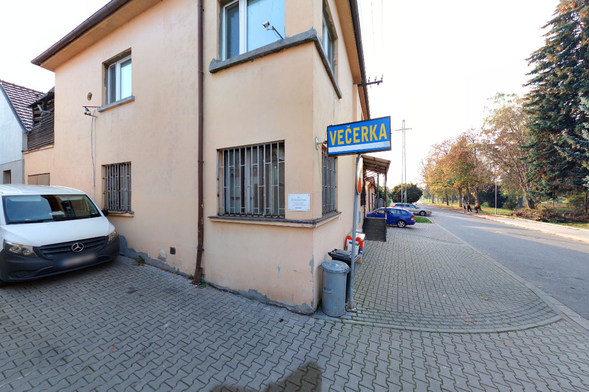 Potraviny - Večerka Plaňany