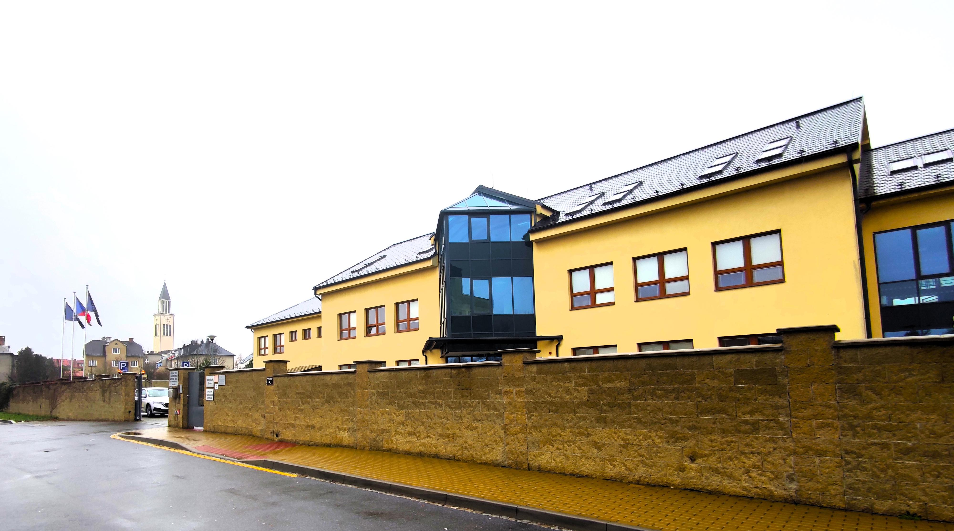 SŠ, ZŠ a MŠ prof. V. Vejdovského Olomouc-Hejčín