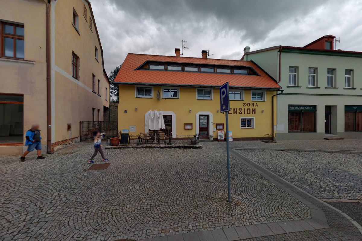 Čistírna peří Mareš