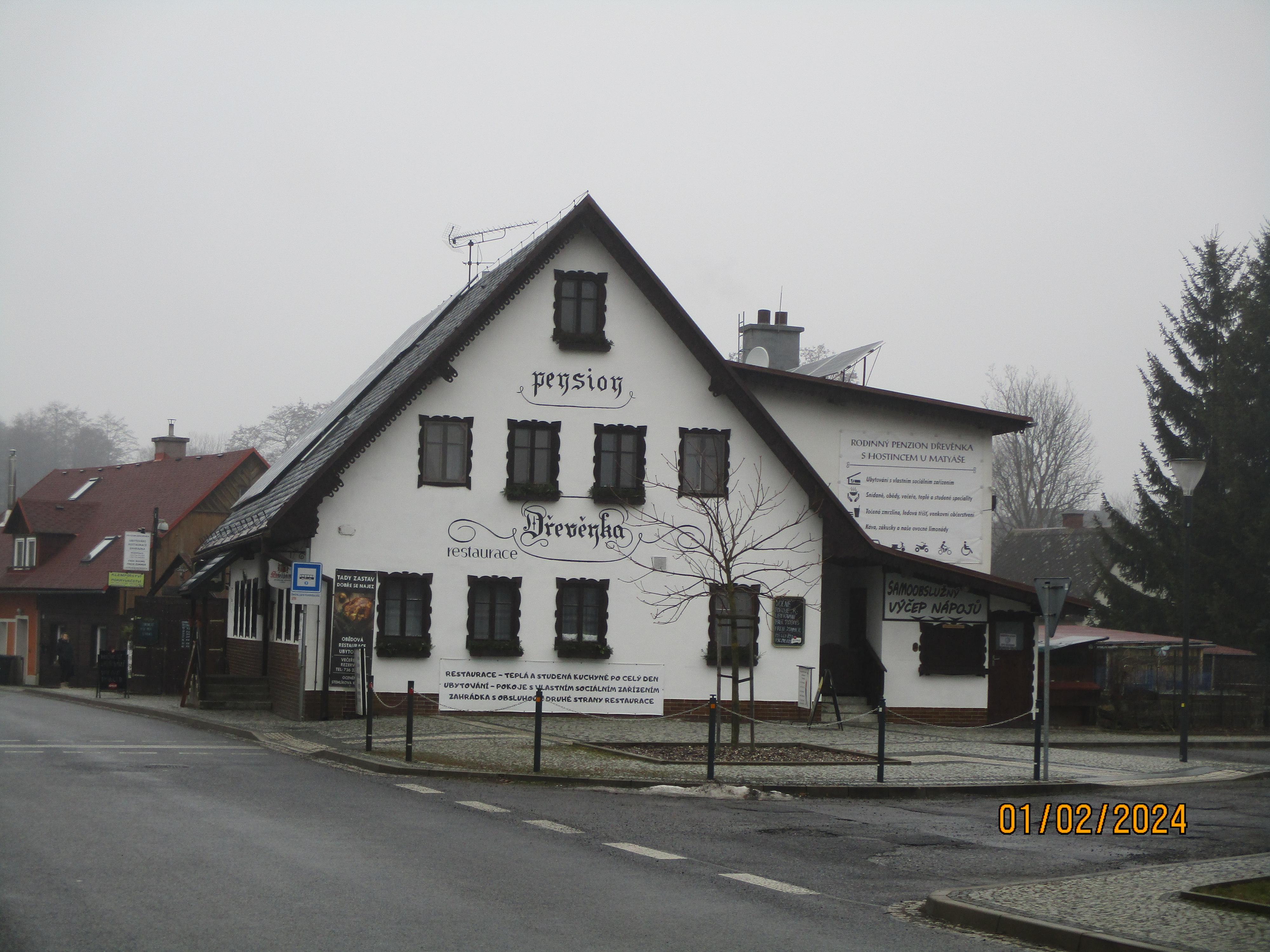 Restaurace Dřevěnka foto 4