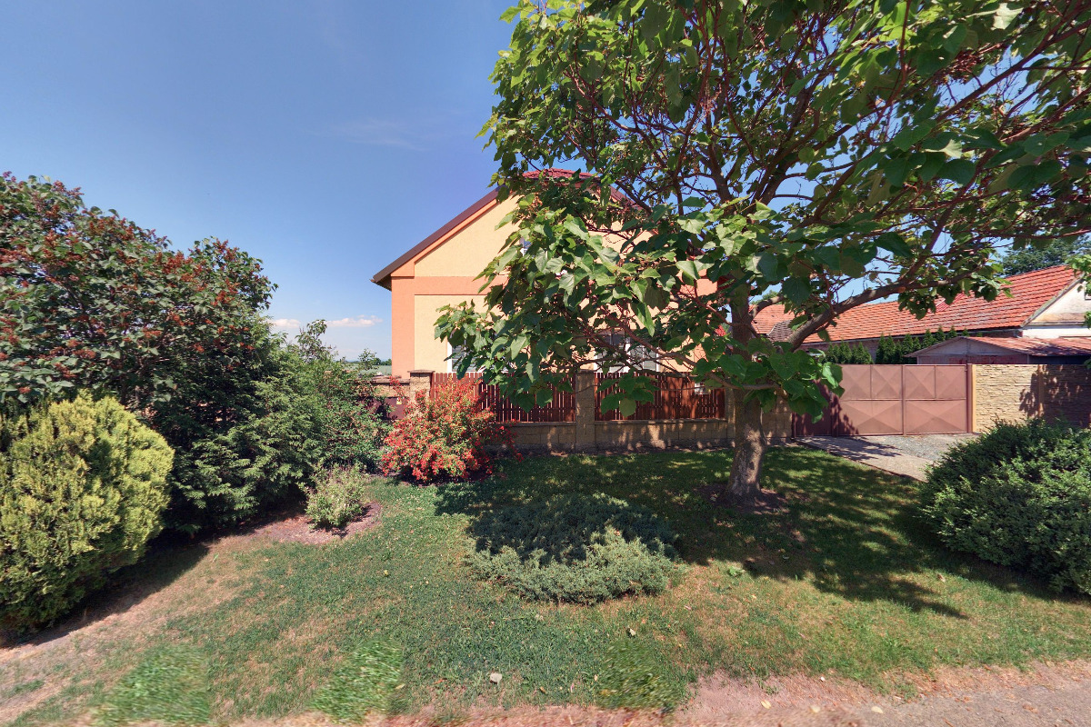 ZEMĚMĚŘICKÁ KANCELÁŘ MENHIR, s.r.o.