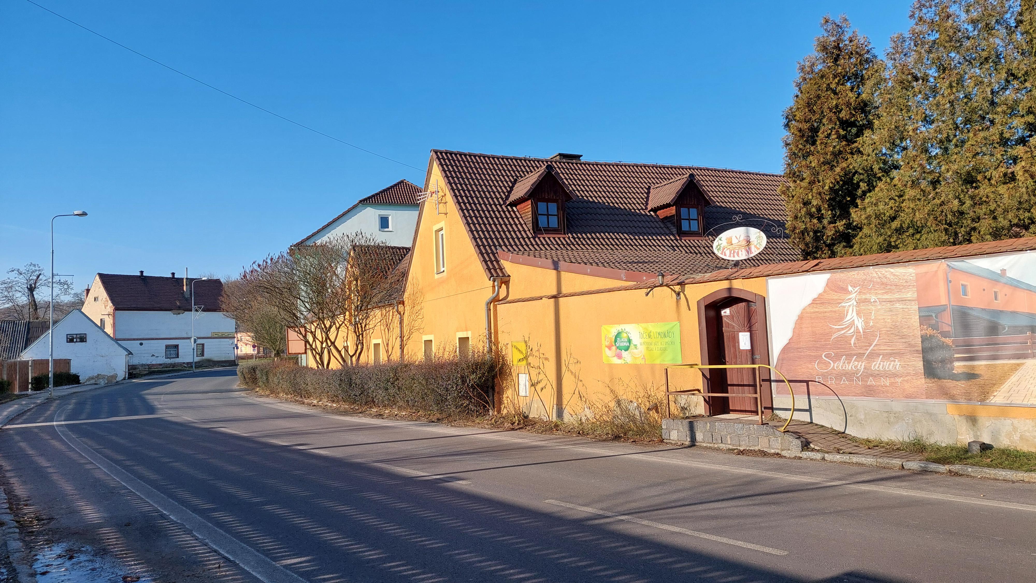Restaurace Selský dvůr foto 6