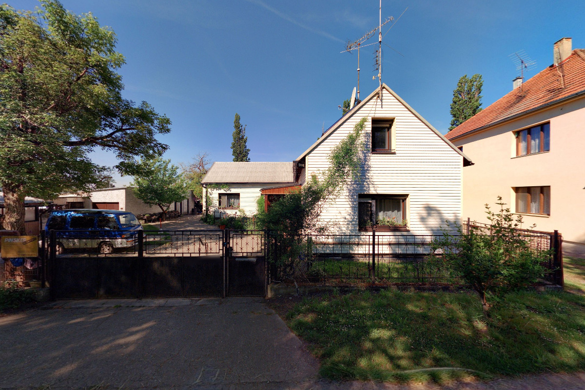 Adolf Pinsker - průmyslová elektrická zařízení