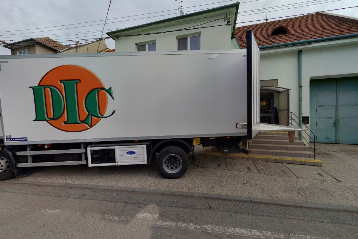 Jednota, spotřební družstvo v Hodoníně - COOP foto 2
