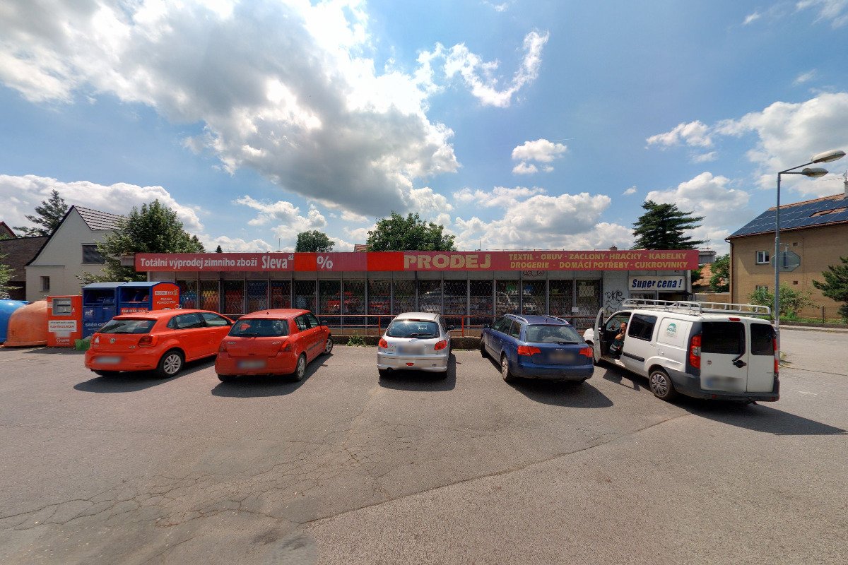 Smíšené zboží Roztoky