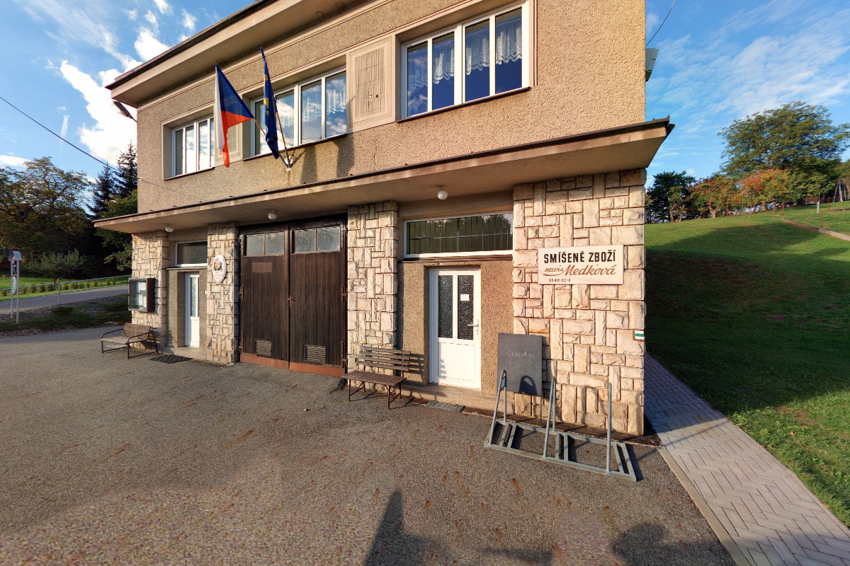 Slatina nad Úpou - obecní úřad foto 5