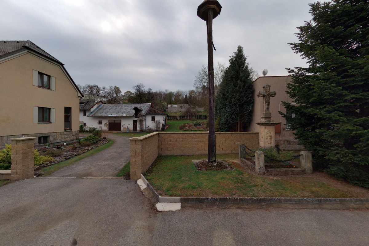 Lhotky - obecní úřad