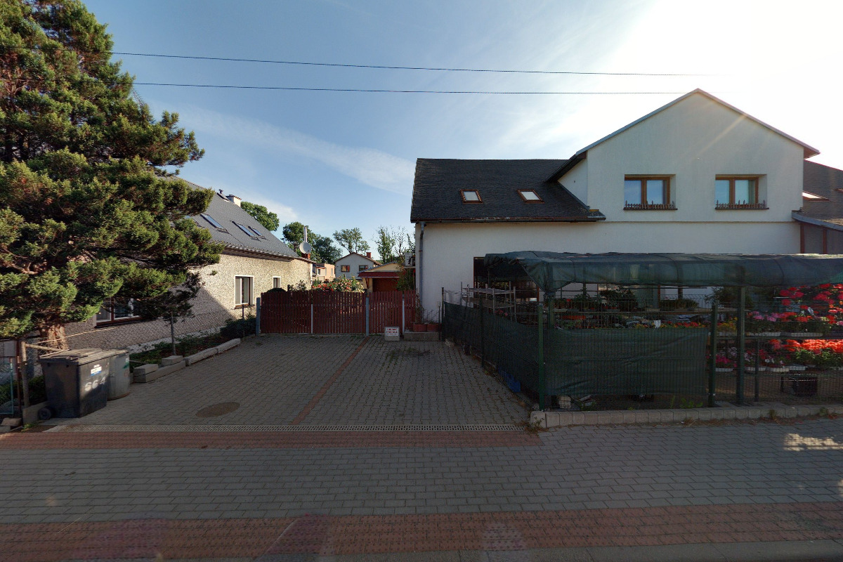 Potraviny U mostu foto 2