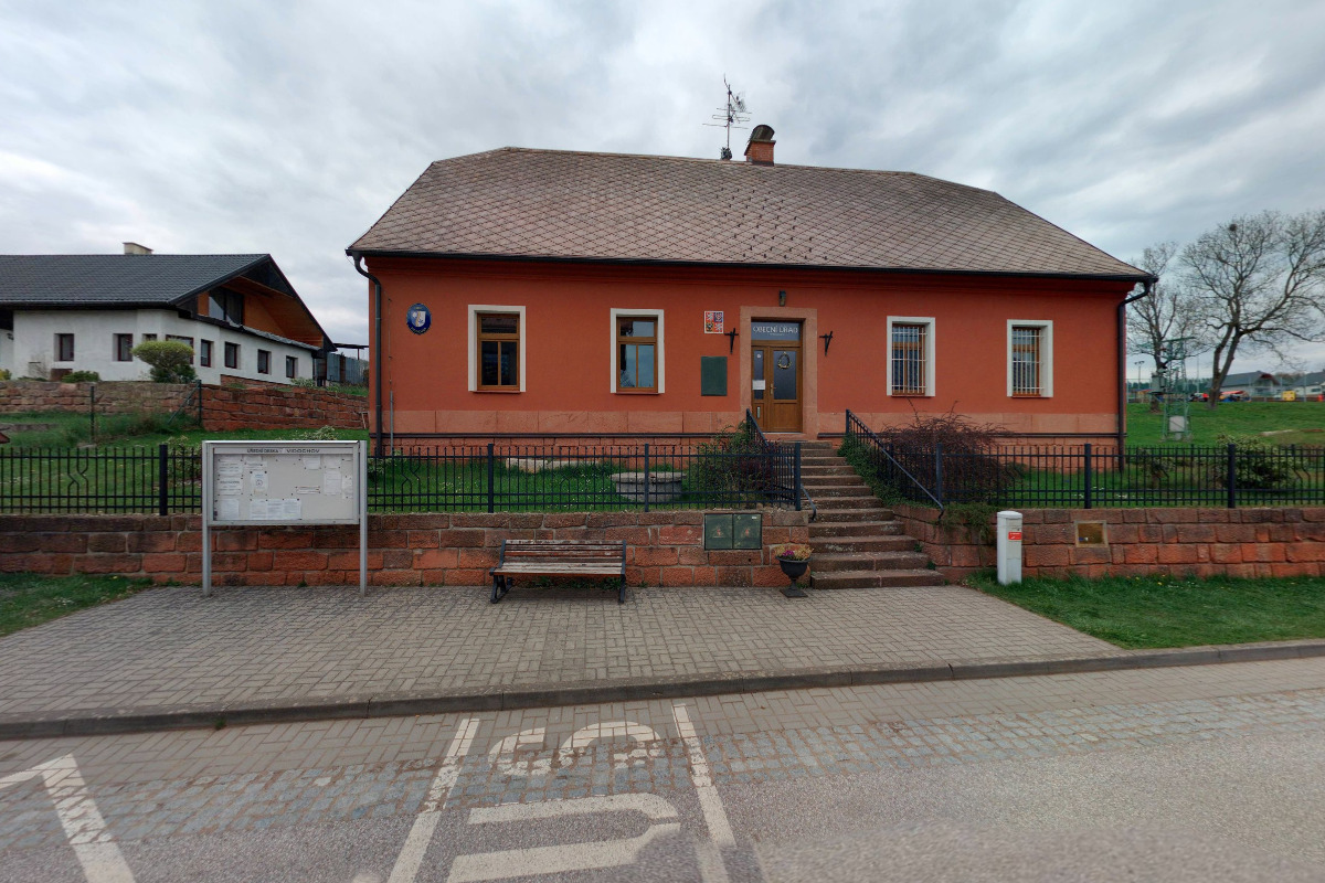 Vidochov - obecní úřad foto 3