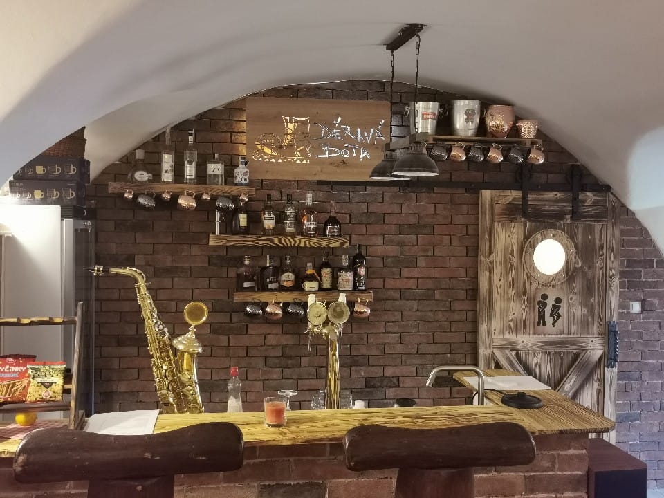 Restaurace Děravá bota foto 2