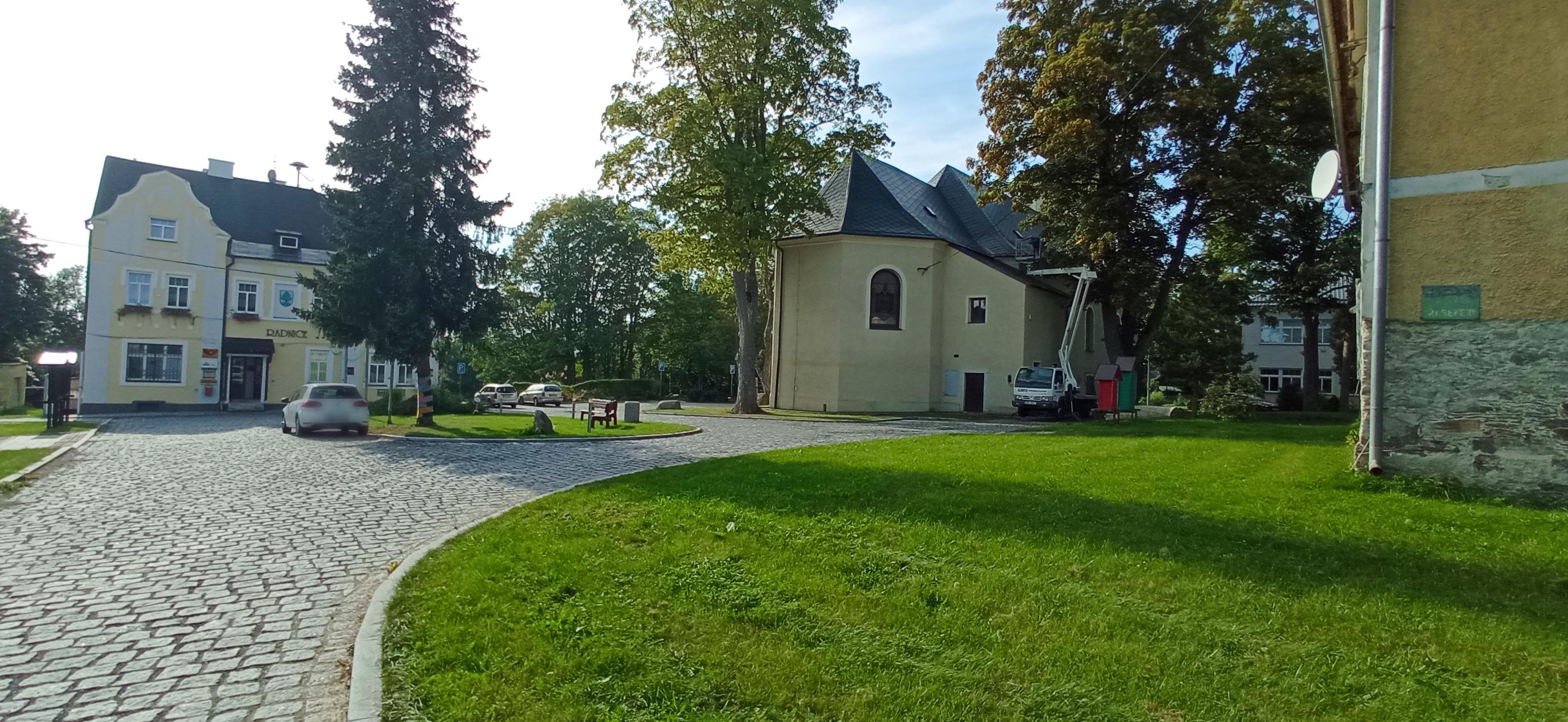 Obecní knihovna Tři Sekery foto 2
