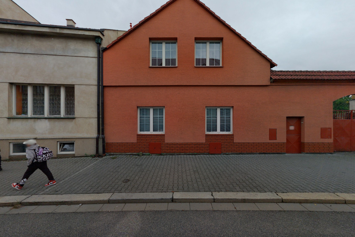 Lisování plastických hmot Jiří Semerád