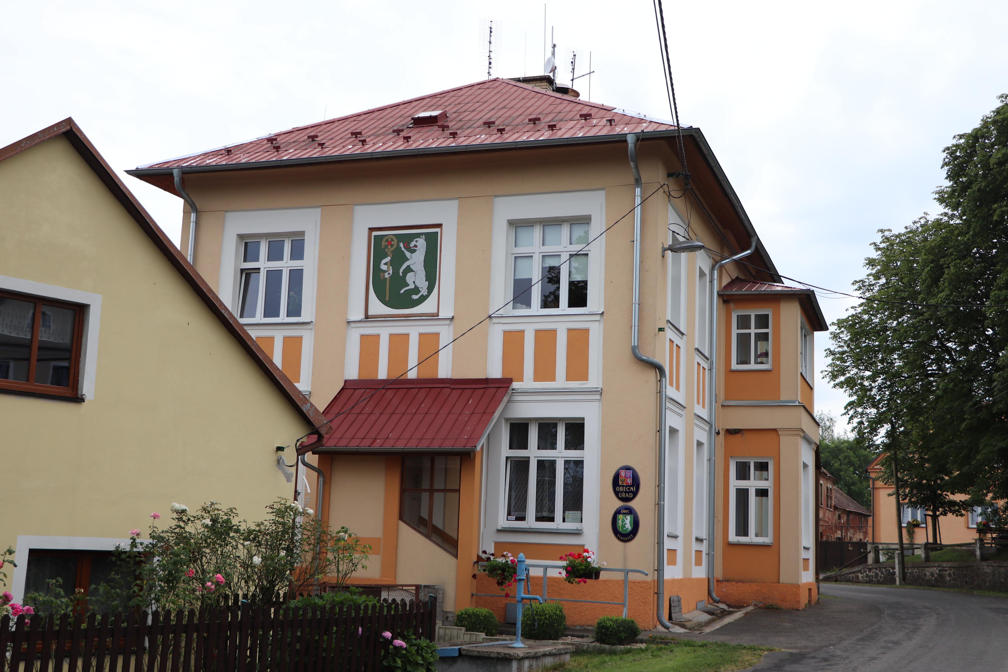 Vlkovice - obecní úřad