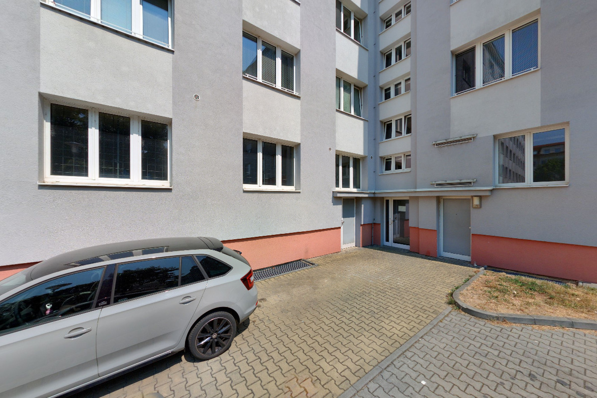 Bankomat České spořitelny foto 1