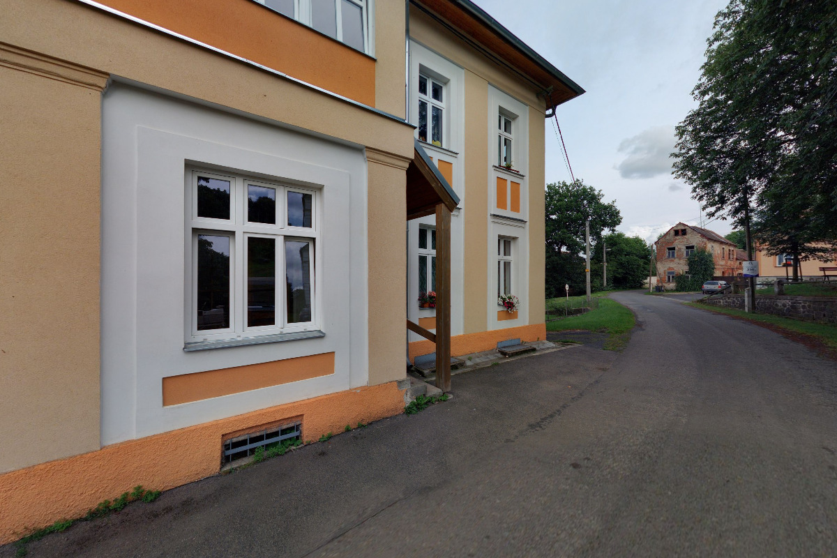 Vlkovice - obecní úřad foto 4