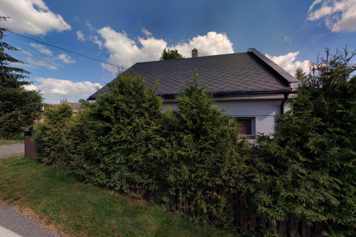 Chalupa ve Sněžném