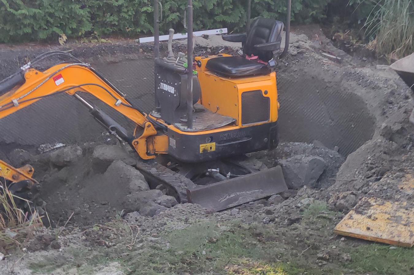 Michal Konfala - Zemní výkopové práce